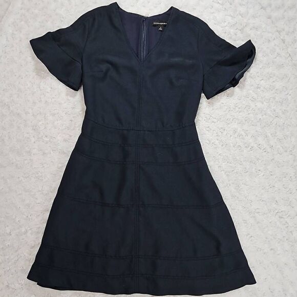 Banana Republic Flutter Sleeve Fit Flare Navy Dress With Pockets Size 4 - Picture 1 of 15